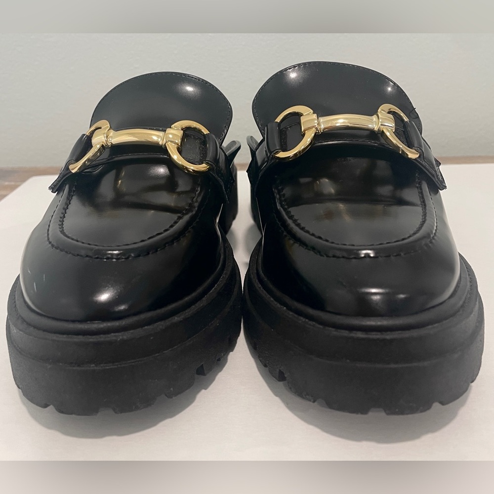 STEVE MADDEN Missk Black Patent Leather Chunky Lug Platform Mule Loafers (7) - Picture 4 of 15